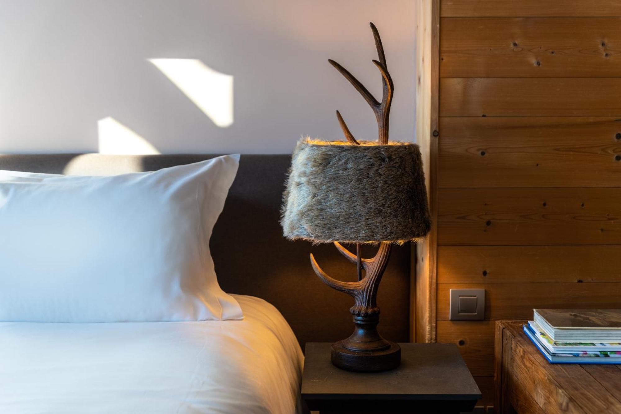 Chalet Hotel Kaya Сен-Мартен-де-Бельвиль Экстерьер фото