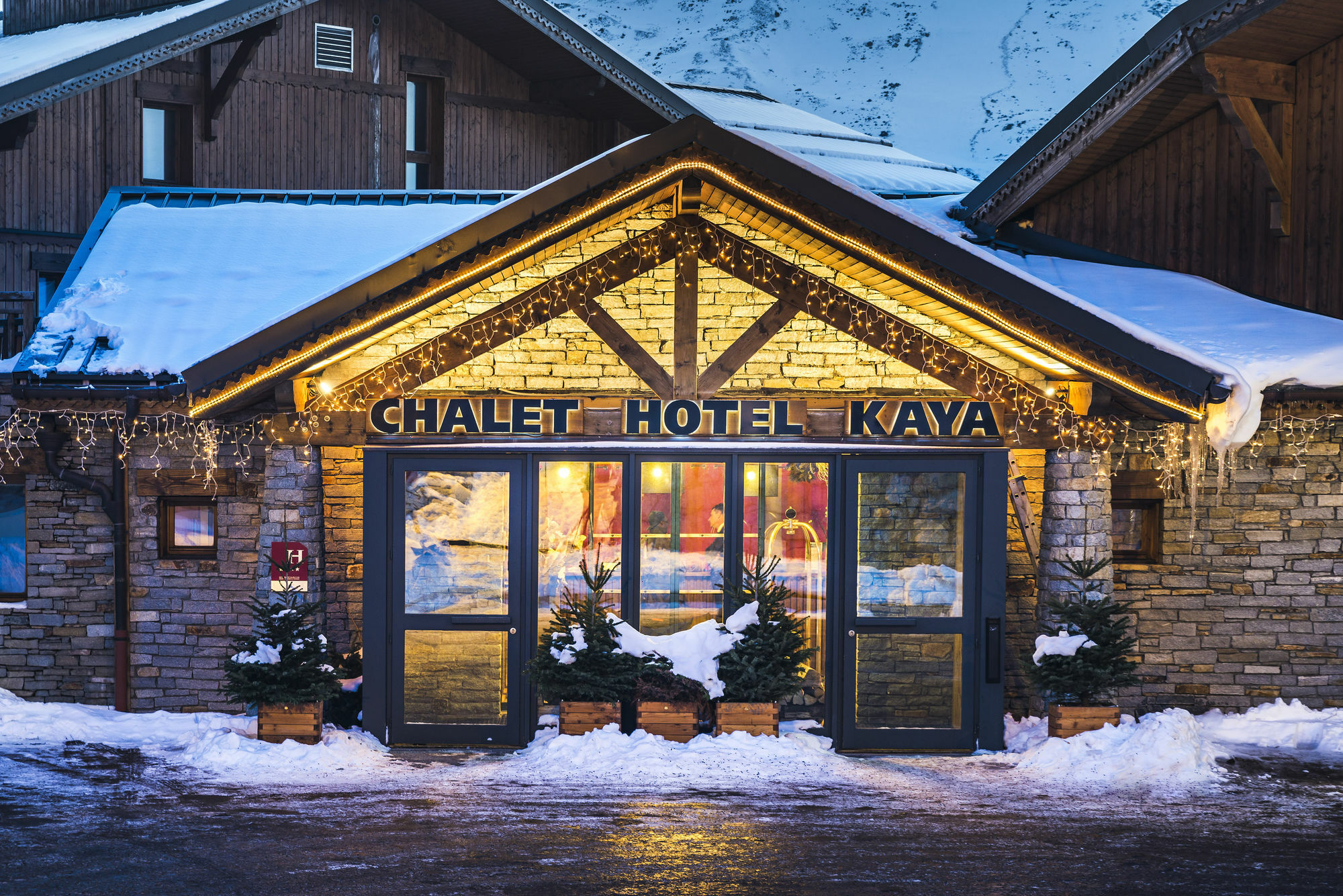 Chalet Hotel Kaya Сен-Мартен-де-Бельвиль Экстерьер фото